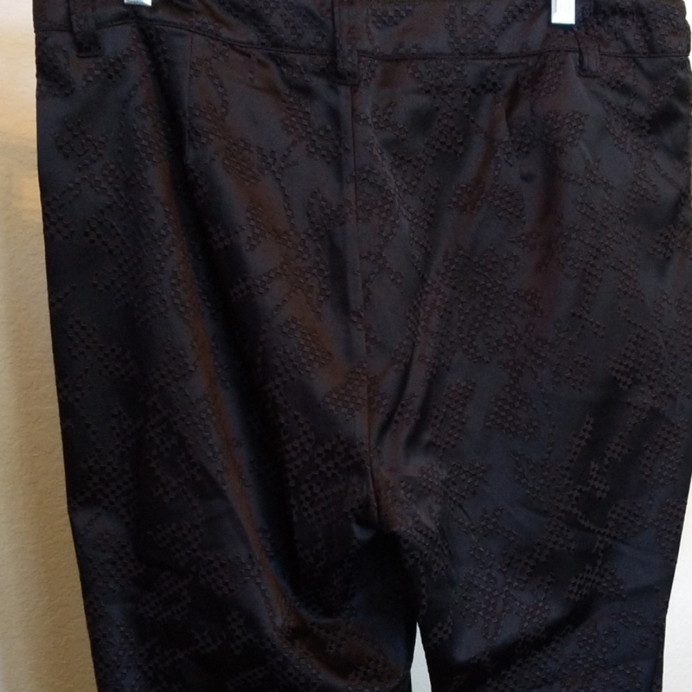 Pants - Picture 3 of 8